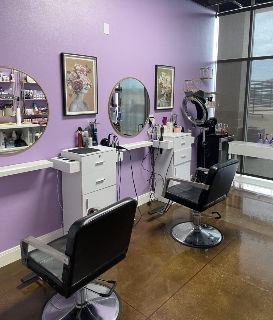 Maximize your salon income with these financial planning tips for North Star suite owners. Mallorca salon studios is the top rated salon suites in San Antonio. Offering beauty professionals salon suites for rent in San Antonio so they can run their independent business. Salon studios in San Antonio, San Antonio salon suites, hair salon suites in San Antonio, San Antonio salon for rent, San Antonio suites for rent. 