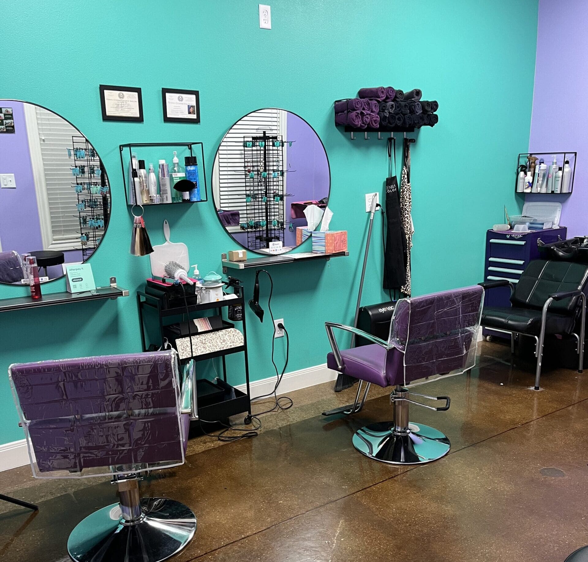 Achieve work-life balance in San Antonio salon suites from these North Star suite owners. Mallorca Salon Studios & Suites is the top rated salon suites in San Antonio. Offering beauty professionals the perfect salon suites for rent in San Antonio through 4 locations, hair stylists, estheticians, barbers, and more can find their new business home. San Antonio salon studios, North Star salon suites, salon suites in North Star, Salon suites for rent in north star, North Star salon studios, salon studios for rent in North Star, salon suites in San Antonio for rent.