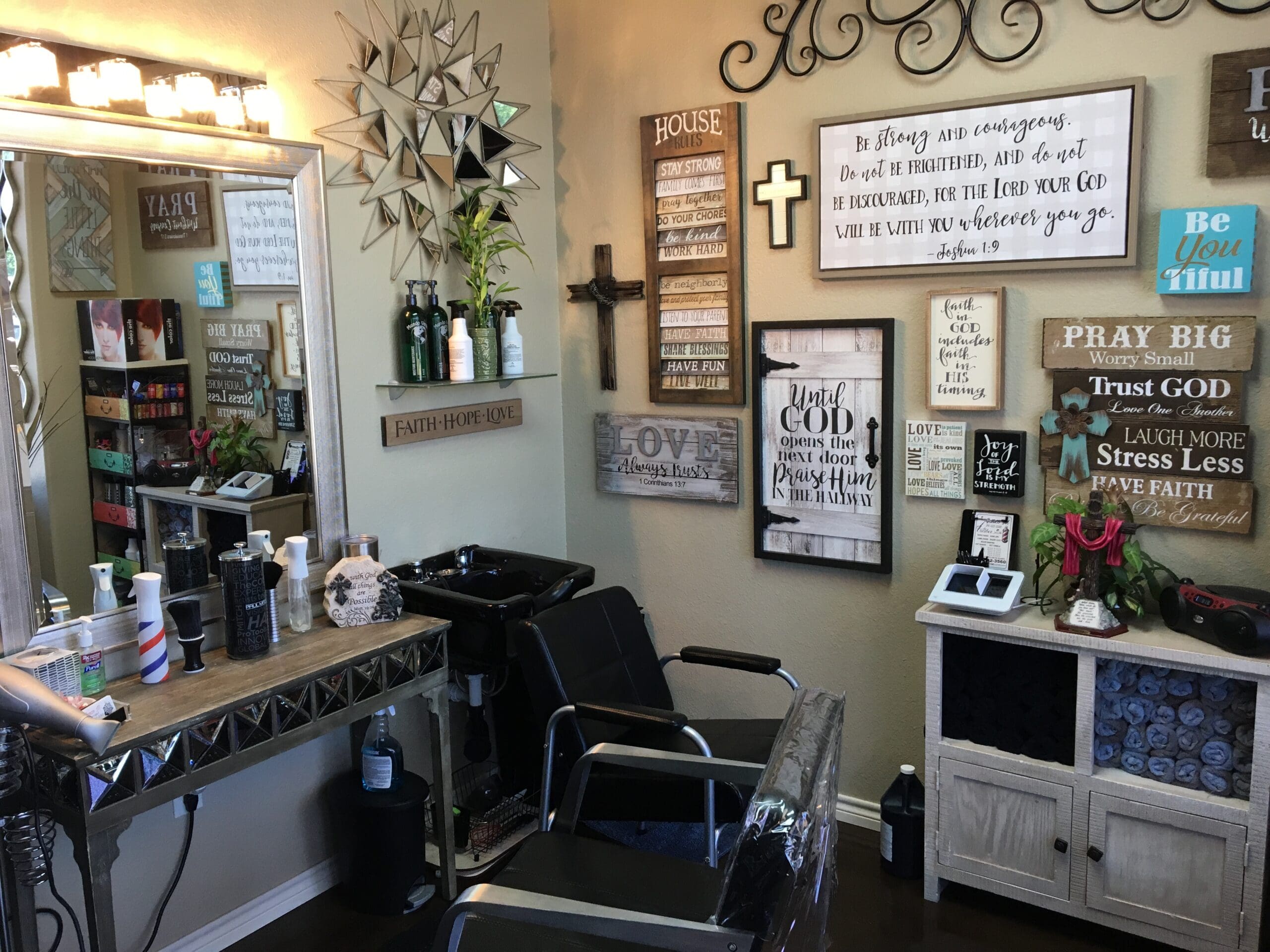 Salon Marketing Tips, San Antonio salon suite, Social Media